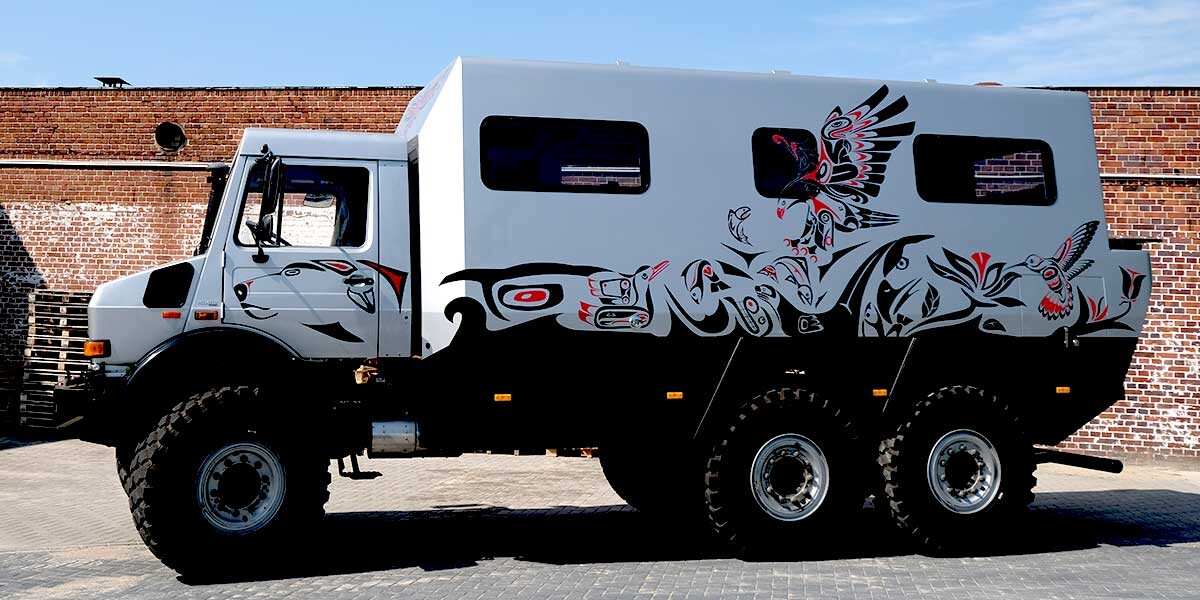 Mercedes Unimog U2450L 6x6