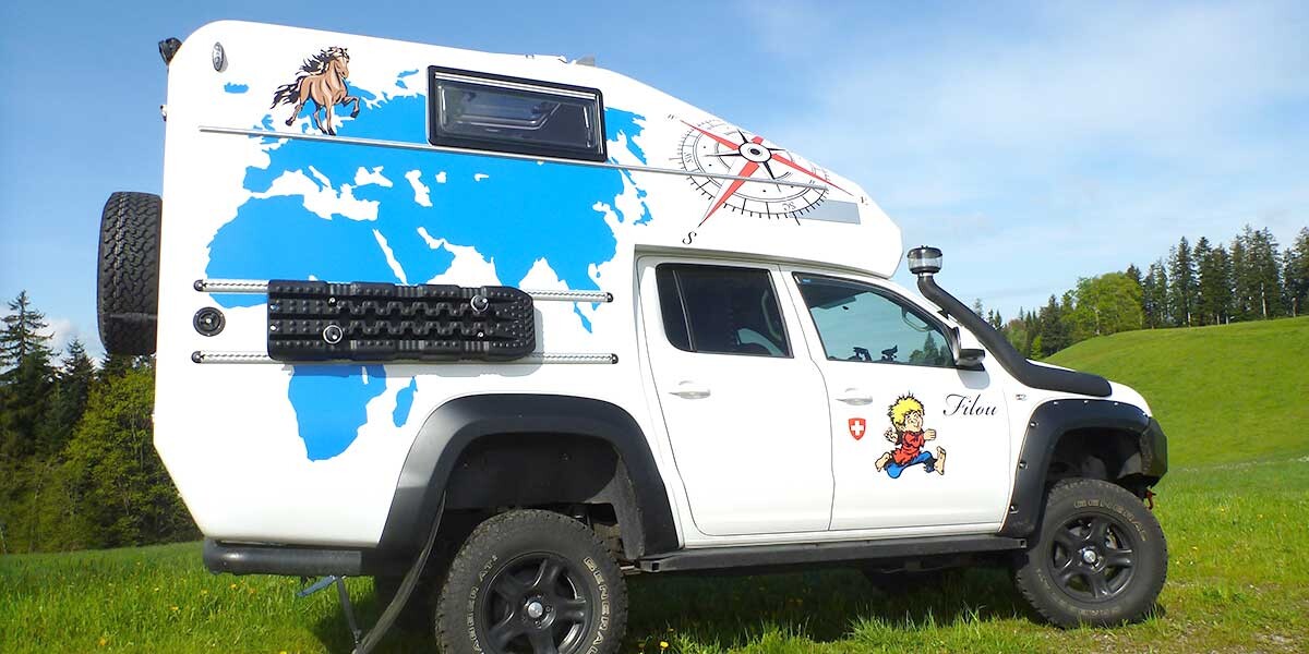 VW Amarok mit integrierter Wohnkabine