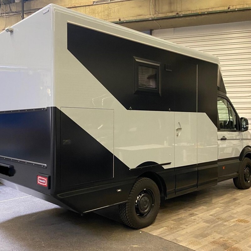 VW Crafter mit integrierter Wohnkabine