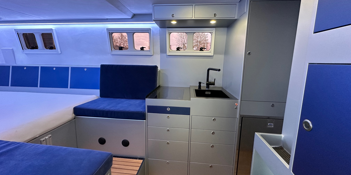 Mercedes Unimog U4023 – Ausstellungsfahrzeug