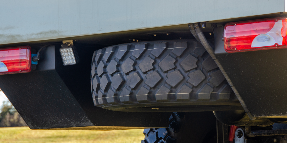 Mercedes Unimog U4023