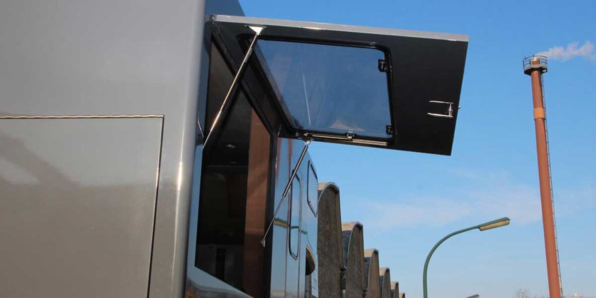 Sprinter mit integrierter Wohnkabine