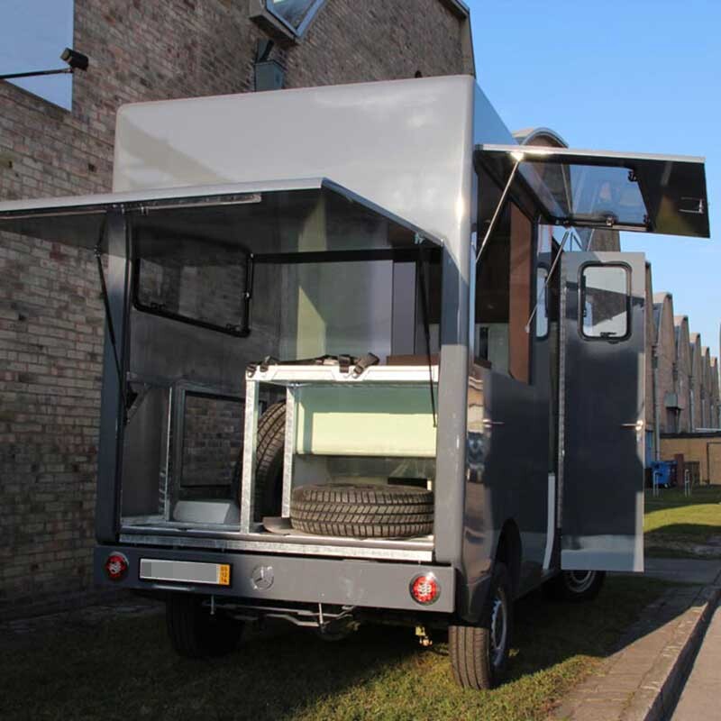 Sprinter mit integrierter Wohnkabine