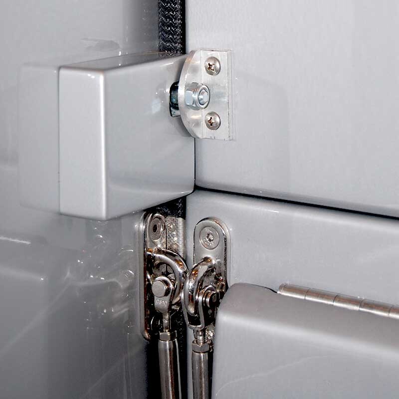 VW Amarok mit integrierter Wohnkabine